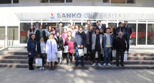 Abdulkadir Konukoğlu Fen Lisesi öğrencileri bilgilendirildi