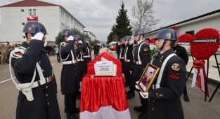 Acı Kayıp: Jandarma Uzman Çavuş Ahmet Tuğay Görev Şehidi oldu - Videolu Haber