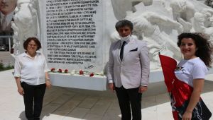 ADD Üyeleri, 19 Mayıs Atatürk'ü Anma, Gençlik ve Spor Bayramını Kutladı - Videolu Haber