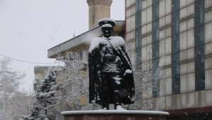Adıyaman’a mevsimin ilk karı yağdı - Videolu Haber