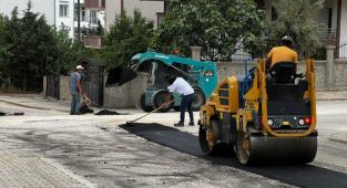 Adıyaman Belediyesi 8 mahallede yama ve dolgu çalışmalarını sürdürüyor - Videolu Haber