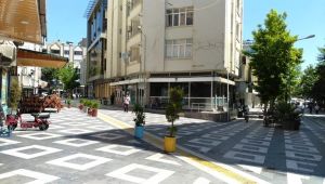 Adıyaman Belediyesi Filistin Caddesini düzenledi