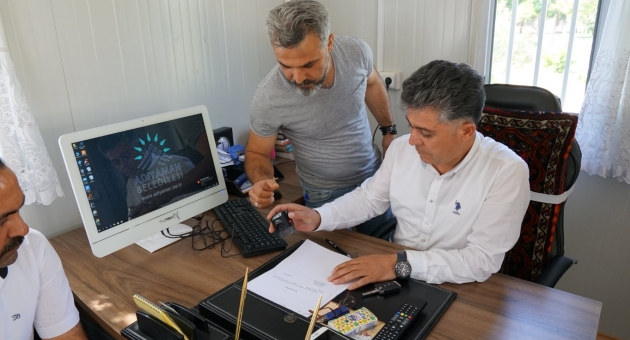 Adıyaman Belediyesi’nden Muhtarlara Bilgisayar