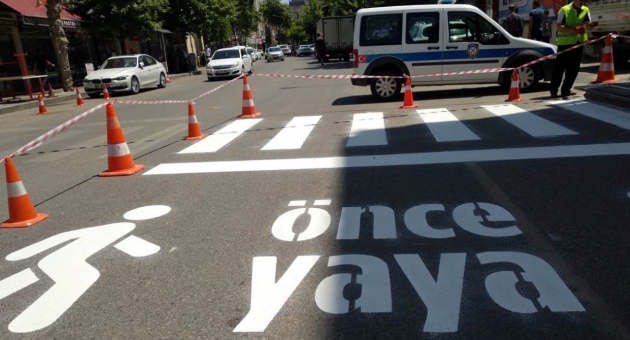 Adıyaman Belediyesinden 'Öncelik Hayatın, Öncelik Yayanın' Kampanyasına Tam Destek