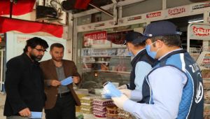 Adıyaman Belediyesinin Maske Dağıtımı Devam Ediyor