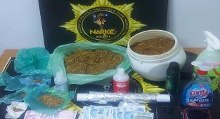 Adıyaman'da 1 kilogram uyuşturucuya 2 gözaltı