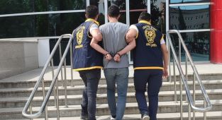 Adıyaman'da 10 yıl hapis cezası bulunan firarisi yakalandı
