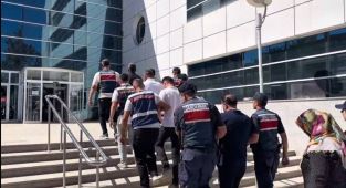 Adıyaman'da 11 milyon TL'lik tarımsal destek vurgunu: 57 kişiye operasyon - Videolu Haber