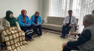Adıyaman'da 1630 hastanın sağlığı onlara emanet - Videolu Haber