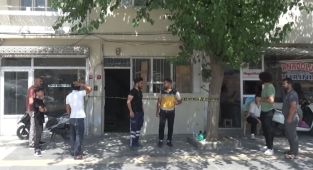 Adıyaman'da 5 çocuk babası evde ölü bulundu - Videolu Haber