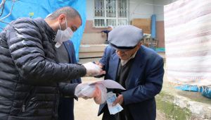 Adıyaman'da 65 Üstü Yaşlıların Emekli Maaşları Veriliyor