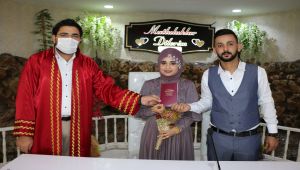 Adıyaman'da çiftler nikah başvurusu için yarıştı - Videolu Haber