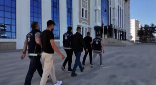 Adıyaman’da düzensiz göçmenler sınır dışı edildi - Videolu Haber