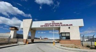 Adıyaman'da hakkında 10 yıl 9 ay kesinleşmiş hapis cezası bulunan hükümlü yakalandı