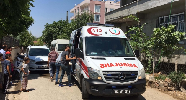 Adıyaman'da İki Komşu Arasında Kavga: 4 Yaralı