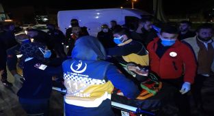 Adıyaman’da iki otomobil çarpıştı: 4 yaralı - Videolu Haber
