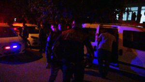 Adıyaman'da Komşular Arası Kavga: 2 Yaralı, 6 Gözaltı