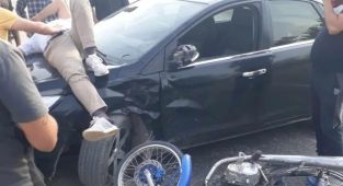 Adıyaman’da motosiklet ile otomobil çarpıştı:1 yaralı