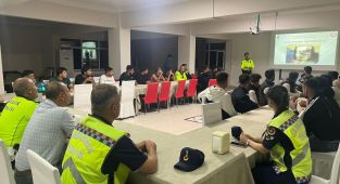 Adıyaman'da motosiklet sürücülerine bilgilendirme eğitimi verildi