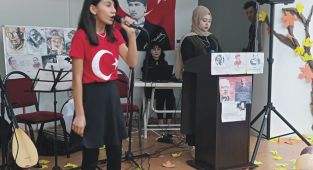 Adıyaman’da öğrencilerin şiir dinletisi beğeni kazandı