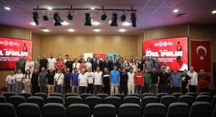 Adıyaman'da okul sporları değerlendirme, istişare ve planlama toplantısı yapıldı