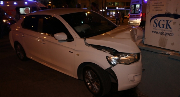 Adıyaman’da Otomobil İle Motosiklet Çarpıştı: 3 Yaralı