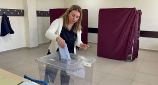 Adıyaman'da oy kullanma işlemi sürüyor: Kim kazanacak? - Videolu Haber