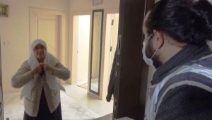Adıyaman’da Polis, Vatandaşın Maaşını Adrese Teslim Ediyor