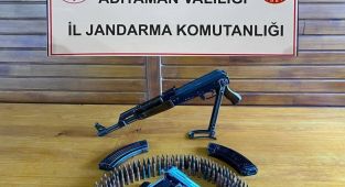 Adıyaman'da ruhsatsız silaha 2 tutuklandı