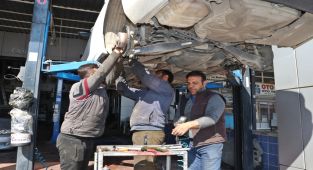 Adıyaman'da sanayi esnafı kepeklerini açtı