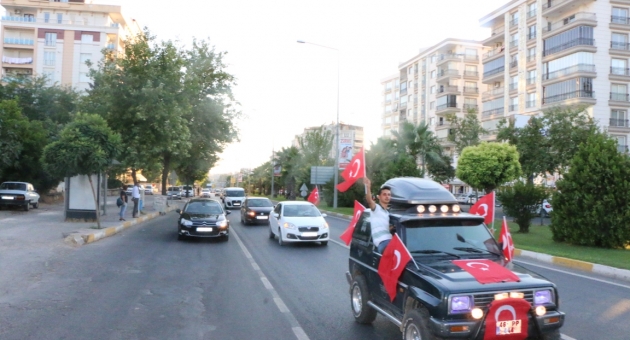 Adıyaman'da Şehit Polis İçin Konvoy Düzenlendi