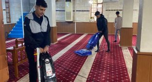 Adıyaman’da Ülkücüler camilerde bayram temizliği yaptı