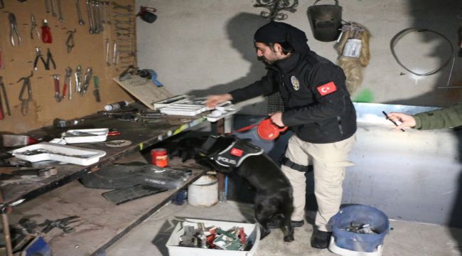 Adıyaman'da Uyuşturucu Operasyonu: 5 Gözaltı - Videolu Haber
