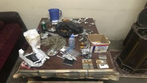 Adıyaman'da uyuşturucu partisine baskın: 12 gözaltı - Videolu Haber