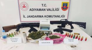 Adıyaman'da uyuşturucu satıcılarına operasyon:2 gözaltı