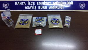 Adıyaman'da Uyuşturucu Ticareti Yapan 2 Kişi Tutuklandı