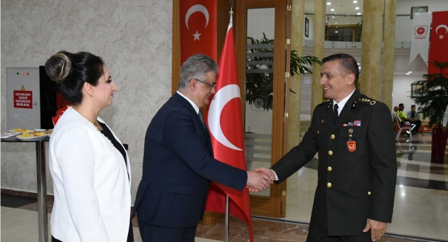 Adıyaman’da Zafer Bayramı Resepsiyonu