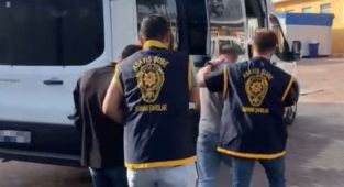 Adıyaman Emniyeti'nden suçla mücadelede büyük operasyon 44 aranan şahıs yakalandı