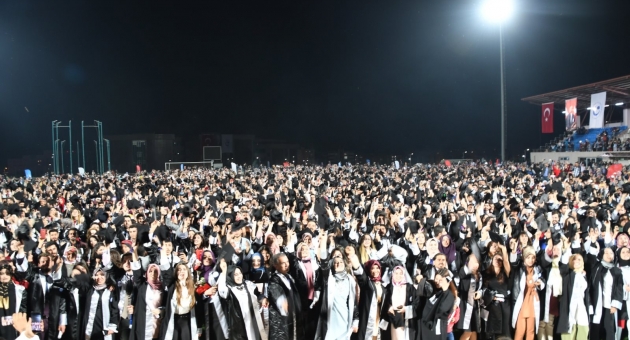 Adıyaman Üniversitesi 14. Mezuniyet Töreni