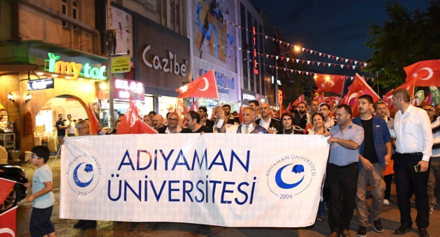 Adıyaman Üniversitesi 15 Temmuz’da Meydanlara İndi