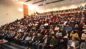 Adıyaman Üniversitesinde Nevzat Tarhan Konferansı