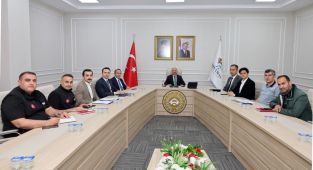 Adıyaman Valiliği’nde konut teslim süreci toplantısı yapıldı