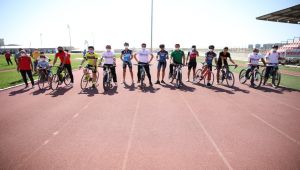 Adıyamanlı bisiklet sporcuları Malatya'da