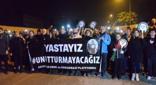 Adıyamanlılar 'Saat Kulesi' önünde buluştu: Deprem şehitleri anıldı - Videolu Haber