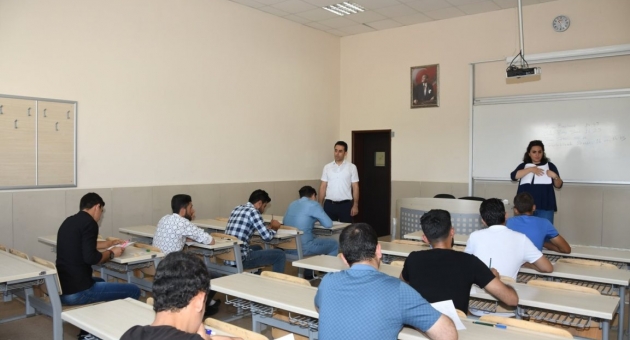 ADYÜ'de Türkçe Seviye Belirleme Sınavı Düzenlendi