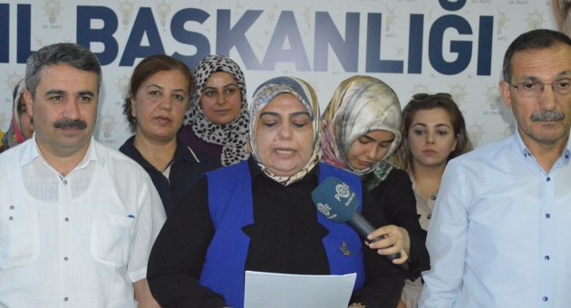 AK Parti Adıyaman Kadın Kolları, Srebrenitsa Soykırımı'nı 24. Yılında Andı - Videolu Haber