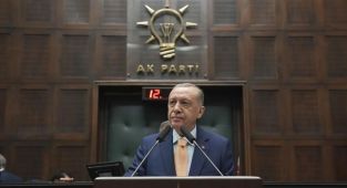 AK Parti’de İl-İlçe ve ardından A Takımı değişiyor: 3 bakan hariç değişim