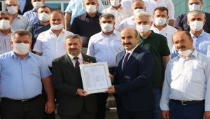 AK Parti İlçe Başkanı Alkayış, mazbatasını aldı - Videolu Haber