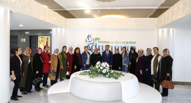 AK Parti Kadın Kolları Yönetiminden, Başkan Kılınç'a Ziyaret