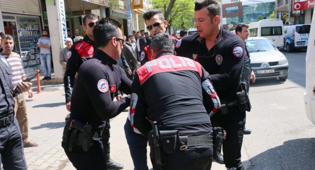 Akrabalar Arasında Çıkan Kavgada, 2 kişi Gözaltına Alındı